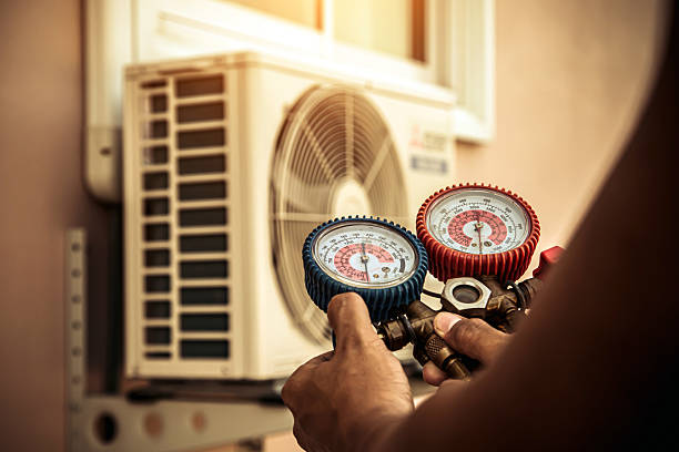 Professional Ac Installation technician working in Taylorsville, NC